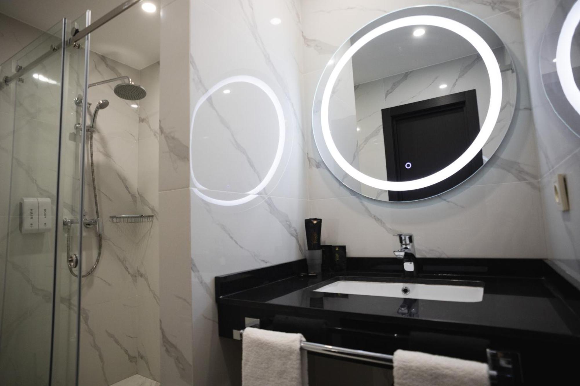 Resident Hotel Gogol Αλμάτι Εξωτερικό φωτογραφία