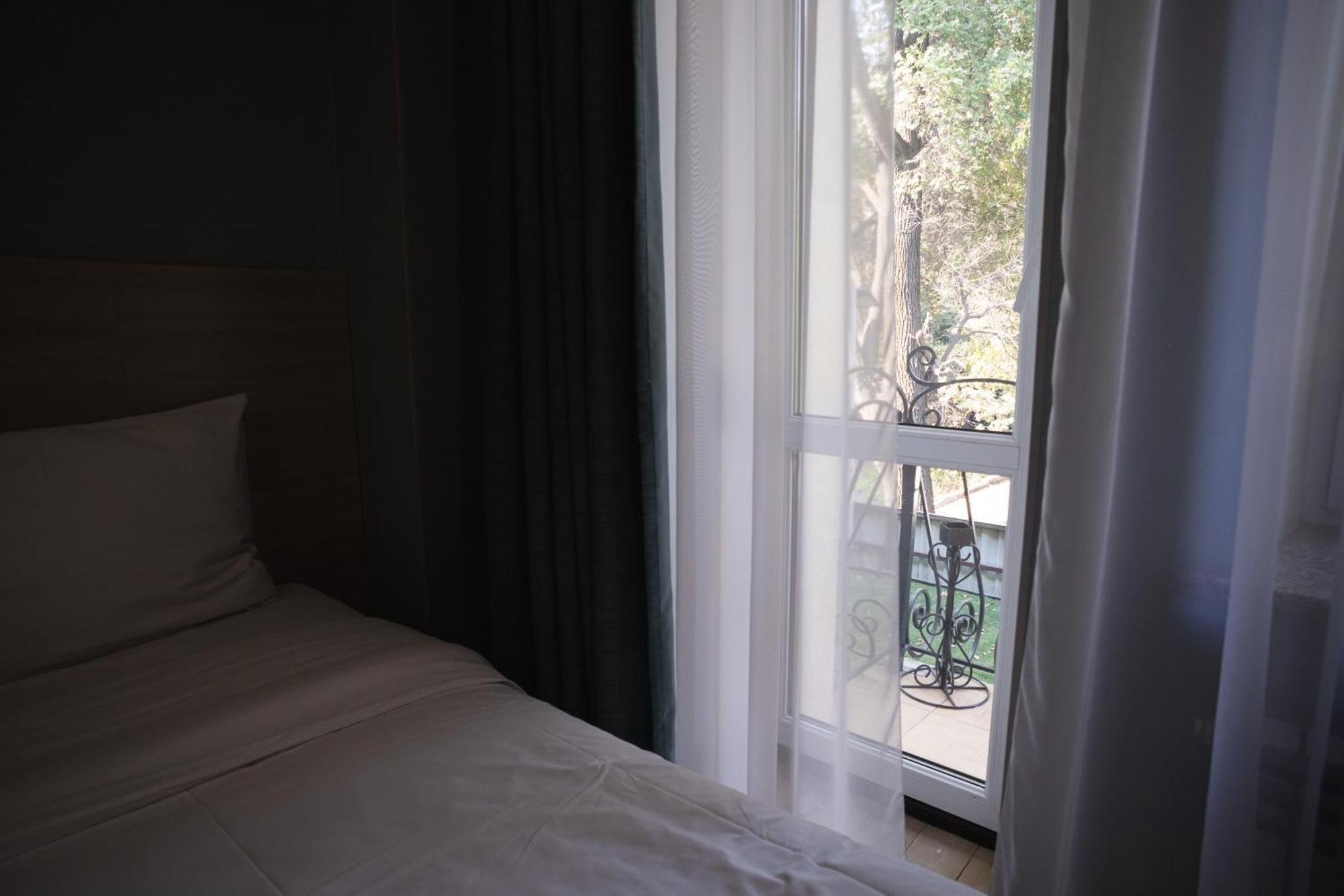 Resident Hotel Gogol Αλμάτι Εξωτερικό φωτογραφία