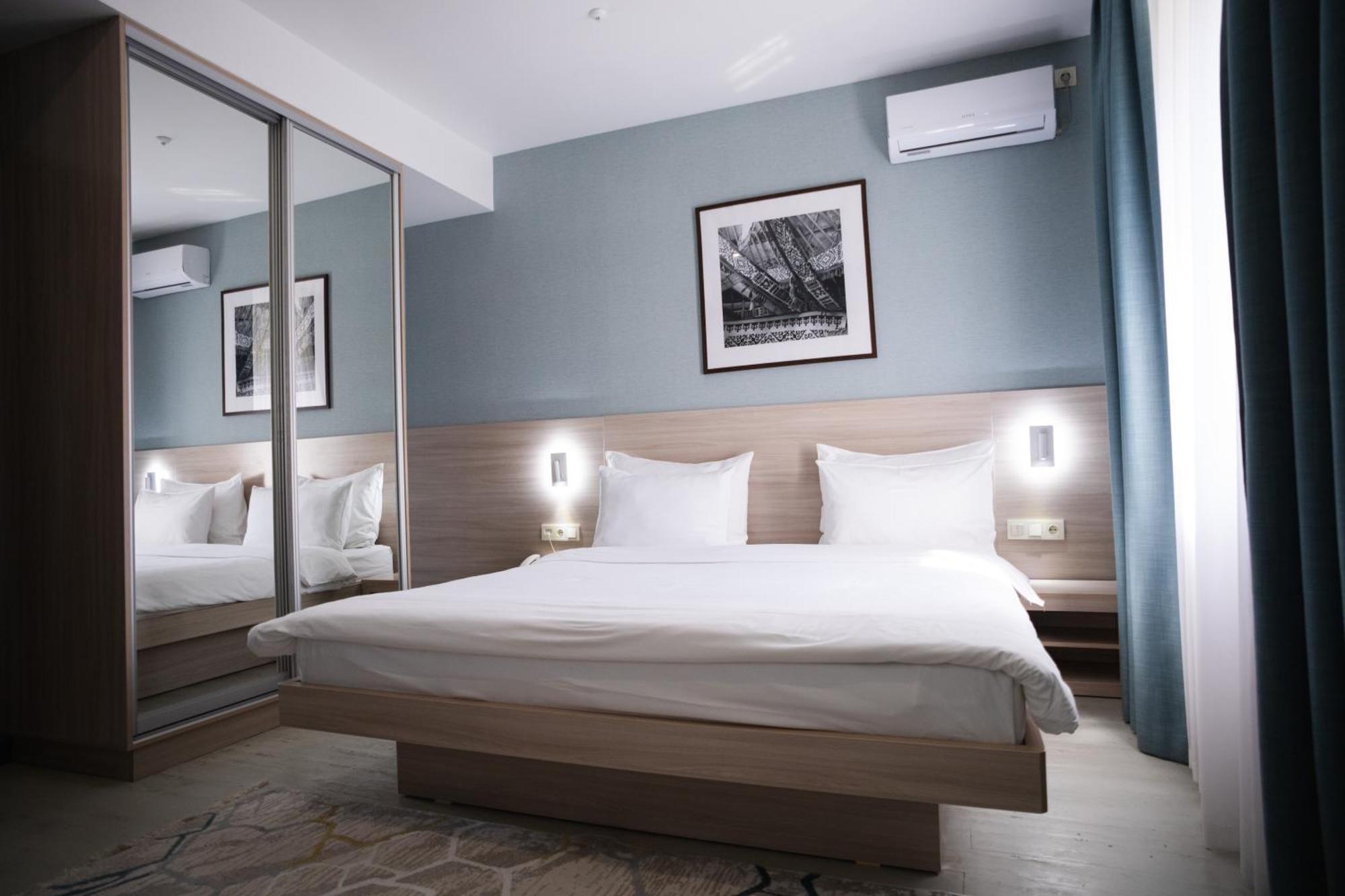 Resident Hotel Gogol Αλμάτι Εξωτερικό φωτογραφία