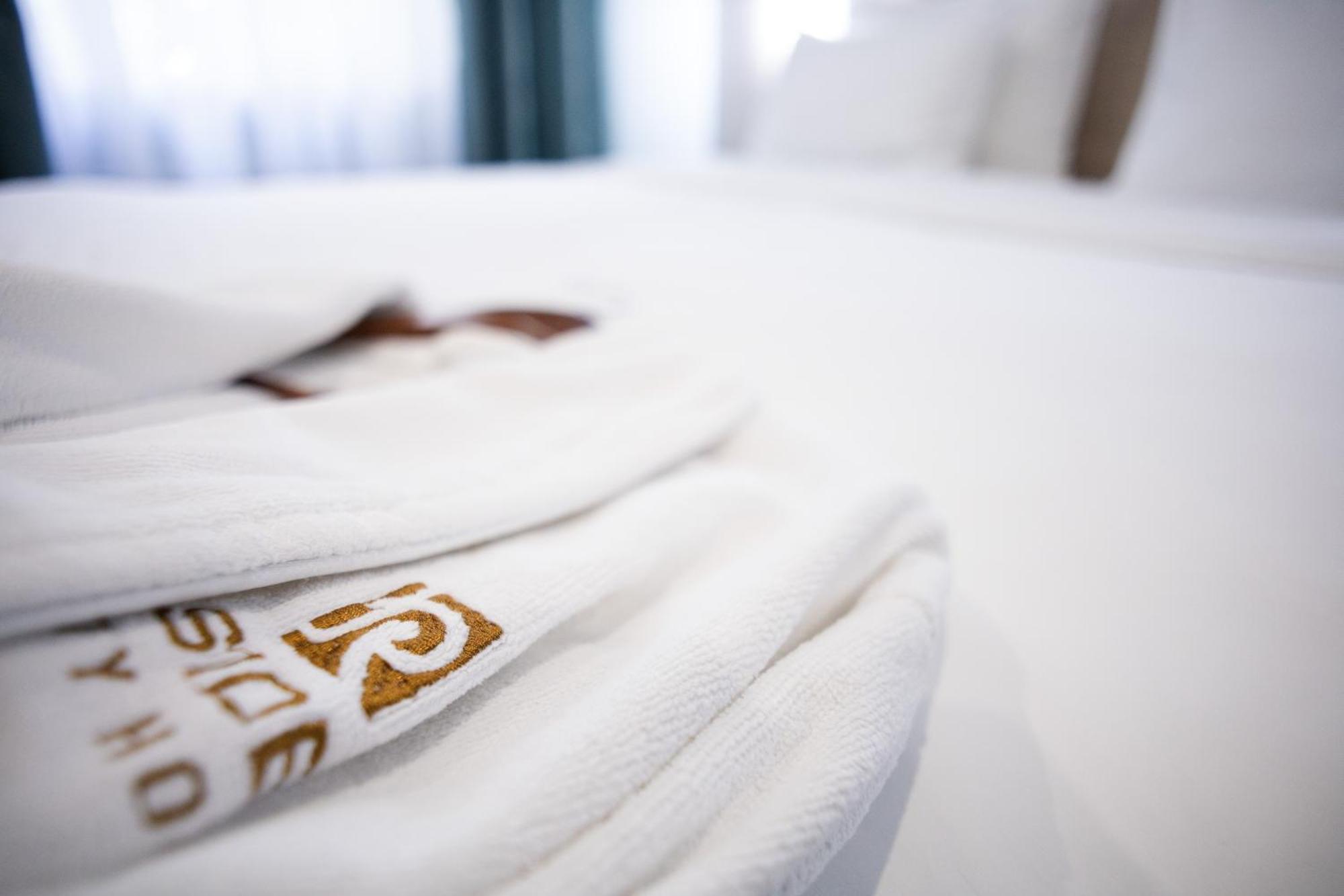 Resident Hotel Gogol Αλμάτι Εξωτερικό φωτογραφία